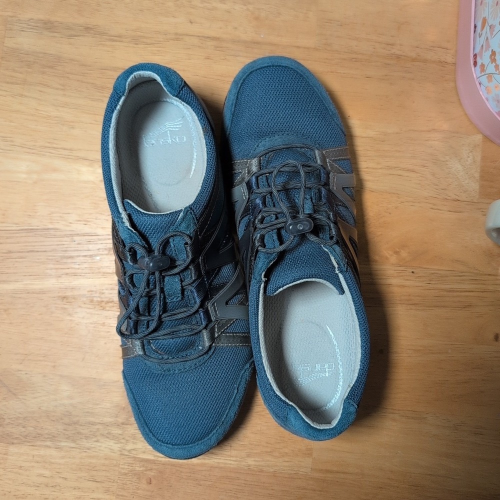 Dansko Henriette Blue Comfort Sneakers Size 38 EU 8 US Bungee Laces